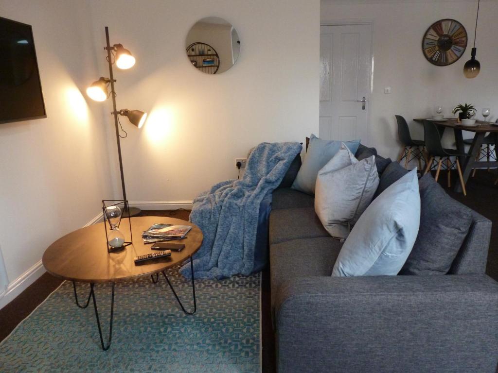 Sun Gardens Luxe 2 Bed 2 Bath Apartment Accommodation image 1 Sun Gardens Luxe 2 Bed 2 Bath Apartment image one