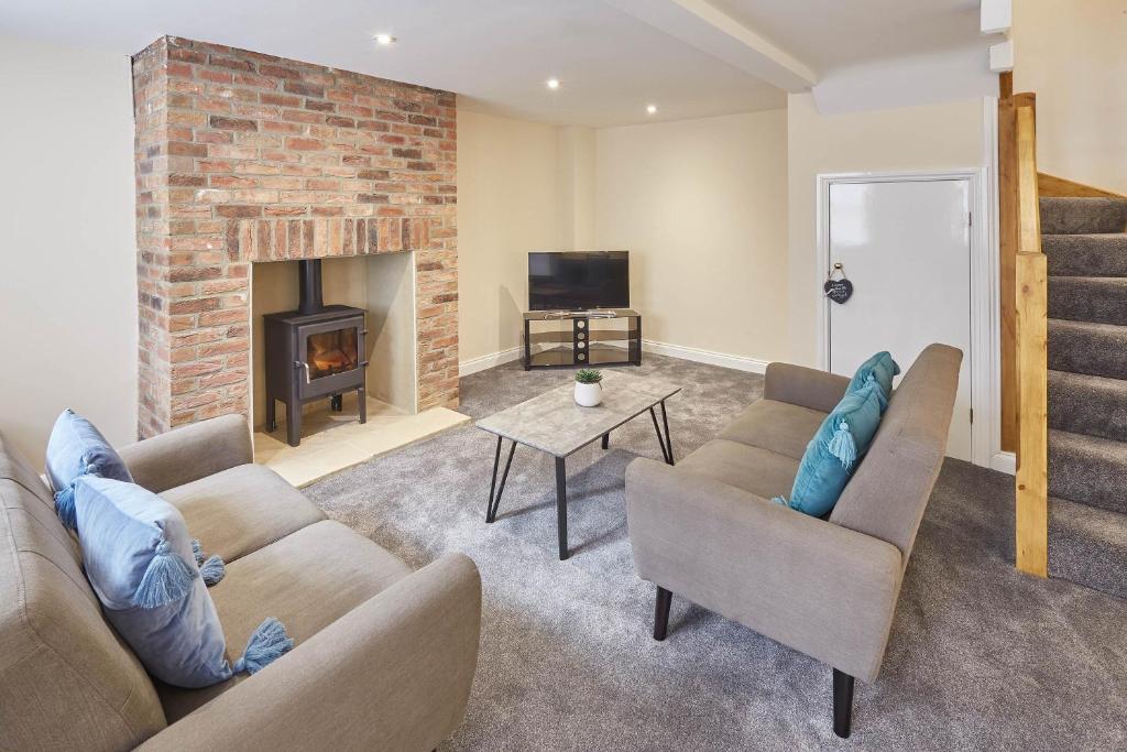 Host & Stay - The Cottage at Bagdale Hall image one