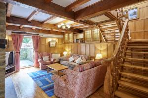 Host & Stay - The Cottage Barn image two
