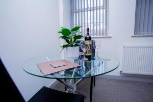 Cosy Executive City Apartment 2 Accommodation image 2 Cosy Executive City Apartment 2 image two