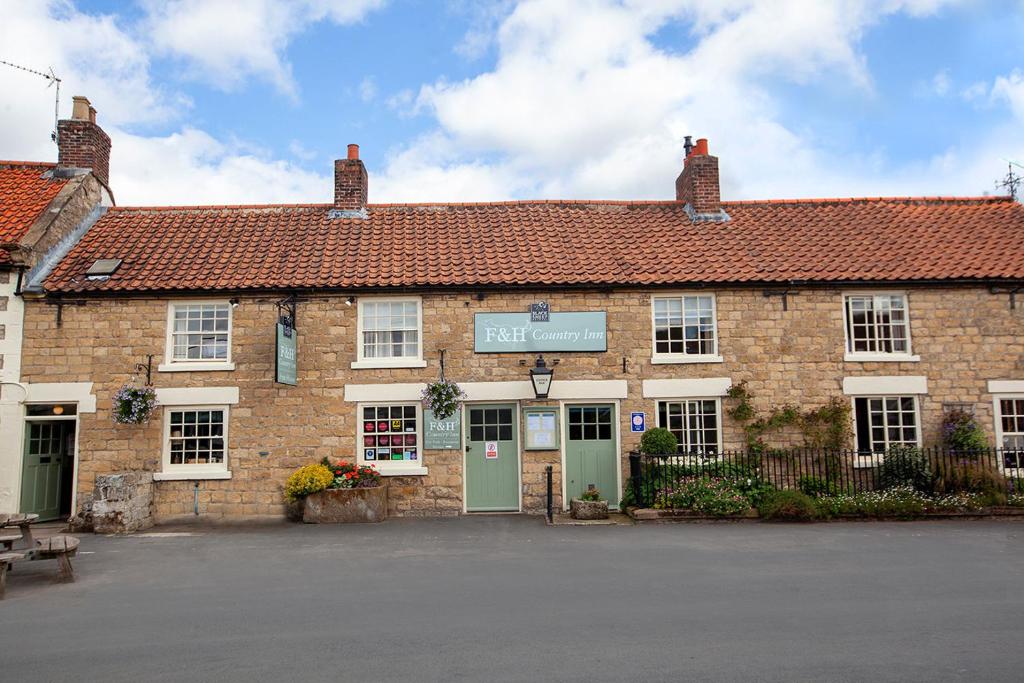 The Fox and Hounds Country Inn Accommodation image 1 Picture of The Fox and Hounds Country Inn
