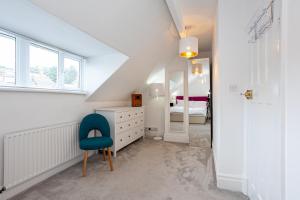 Cosy 2 Bed Apartment - Close to Leeds Centre Accommodation image 2 Cosy 2 Bed Apartment - Close to Leeds Centre image two
