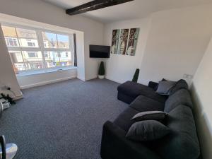 Highview House Redcar-Seaview Apartments Accommodation image 2 Highview House Redcar-Seaview Apartments image two