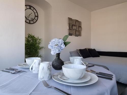 Highview House Redcar-Seaview Apartments Accommodation image 3 Highview House Redcar-Seaview Apartments image three