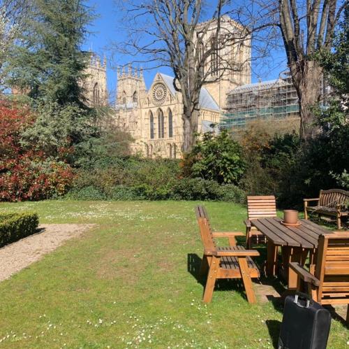 Minster View Apartment at Talbot Court, York image three