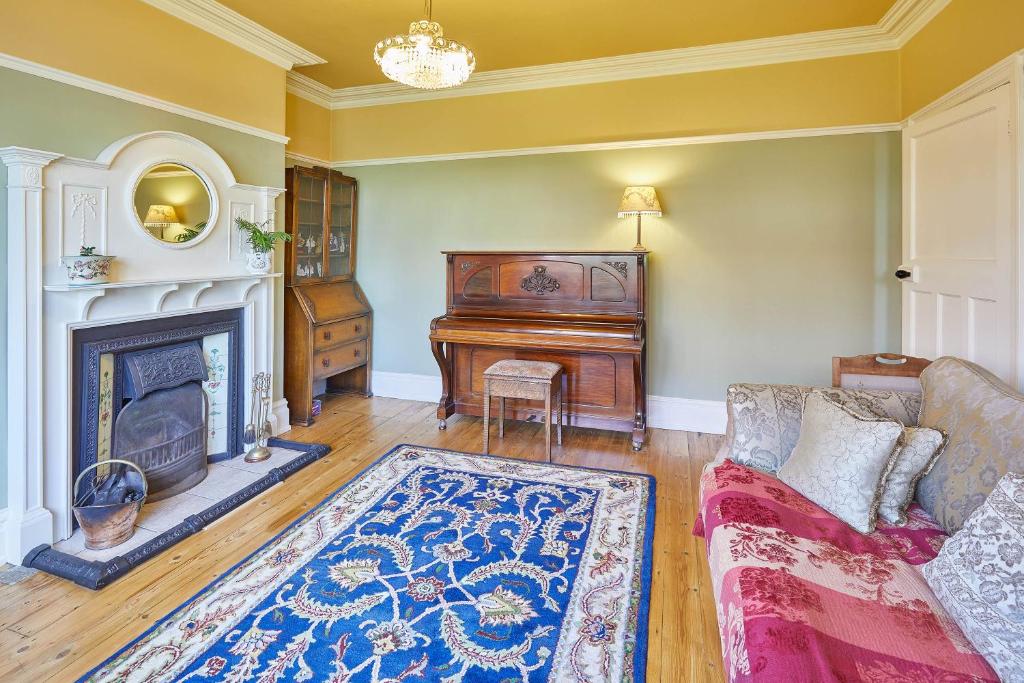 Host & Stay - Edwardian Seaside Town House image one