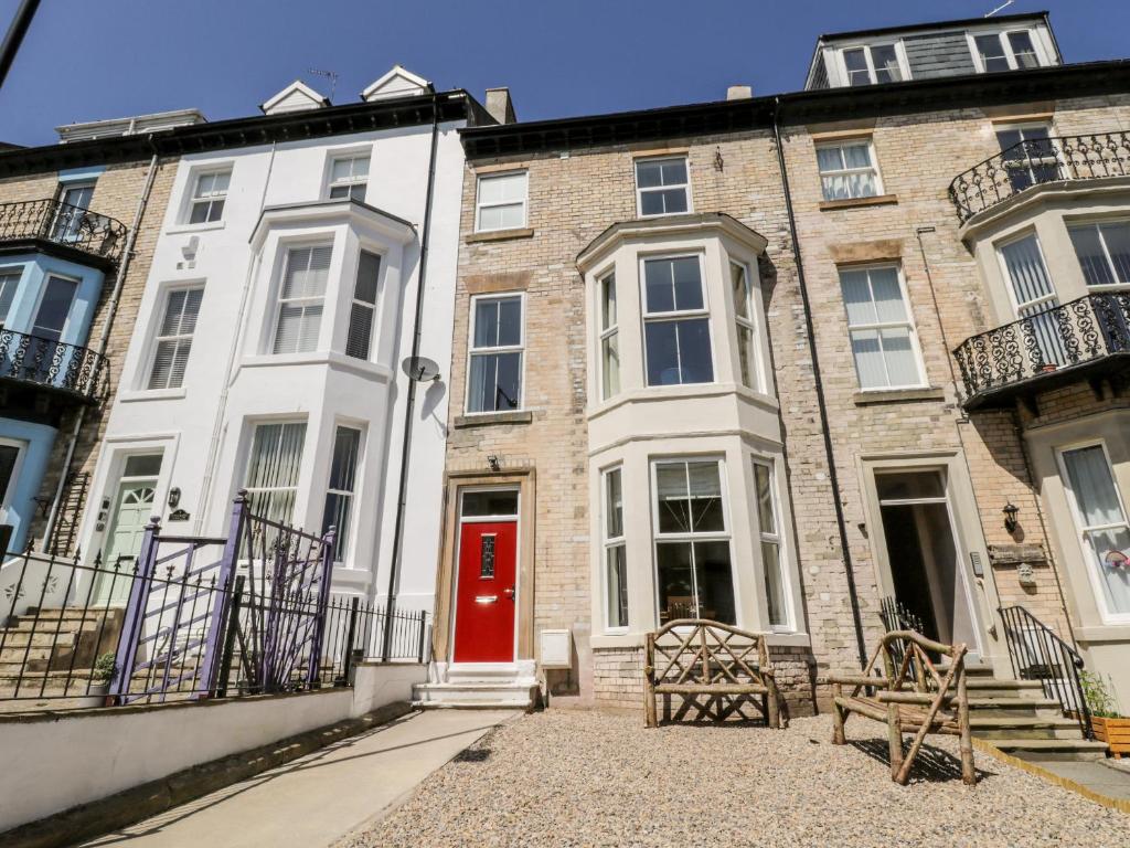 4 Normanby Terrace Accommodation image 1 4 Normanby Terrace image one