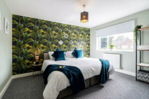 Apartments in Doncaster - Prices & Bookings Page image 38 Picture of BEAUTIFUL Contractor and Family House - M18 & A1 - Private Parking & Big Garden by ComfyWorkers