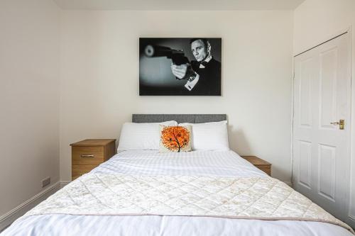 Rotherham's Bond House image two