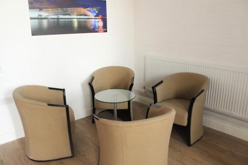 Park Apartments Accommodation image 3 Park Apartments image three