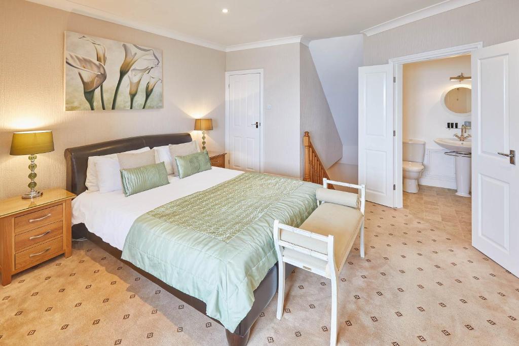 Host & Stay - Sea View 44 Accommodation image 1 Host & Stay - Sea View 44 image one