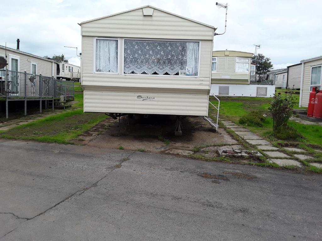 Davies Van Accommodation image 1 Davies Van image one