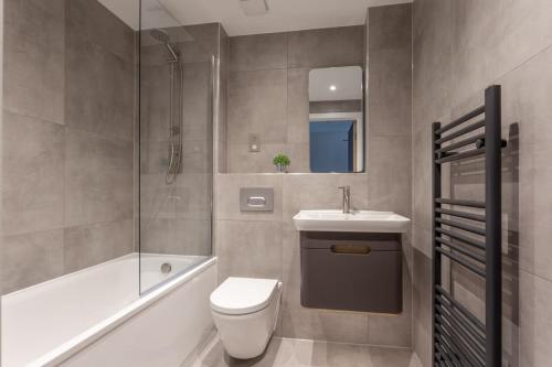 Brand New Apartment In The Heart Of York With Free Parking Accommodation image 3 Brand New Apartment In The Heart Of York With Free Parking image three