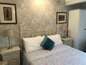 Acorn Guest House in Hull Accommodation image 2 Acorn Guest House in Hull image two