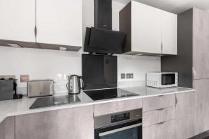 Fantastic Brand New Apartment In The Heart Of York Accommodation image 2 Fantastic Brand New Apartment In The Heart Of York image two