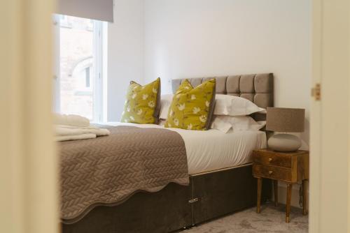 York Riverside Apartments image three