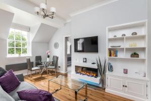 Pass the Keys Modern & Stylish Feversham House with Free Parking Accommodation image 2 Pass the Keys Modern & Stylish Feversham House with Free Parking image two