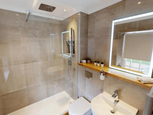 The Devonshire Arms, South Yorkshire Accommodation image 2 a Hotel in Eckington