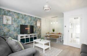 Picture of Links to M62 - 3 bedroom property