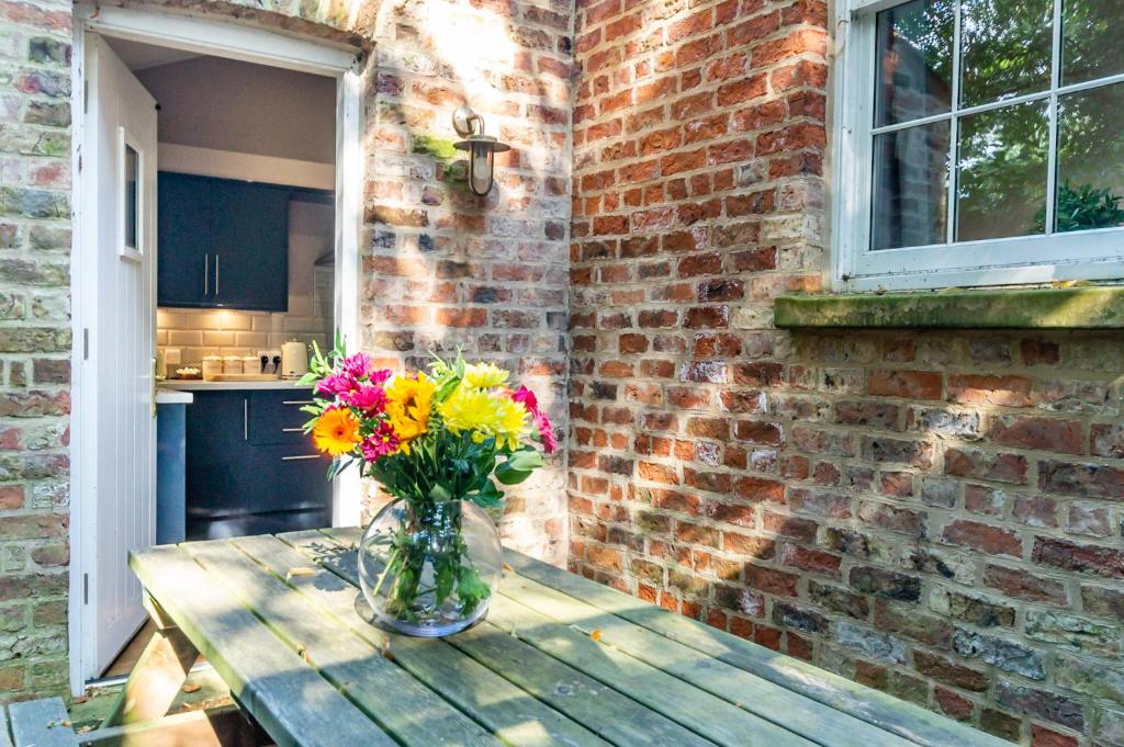 Middlethorpe Manor - No1 Relax and Unwind Accommodation image 1 Middlethorpe Manor - No1 Relax and Unwind image one