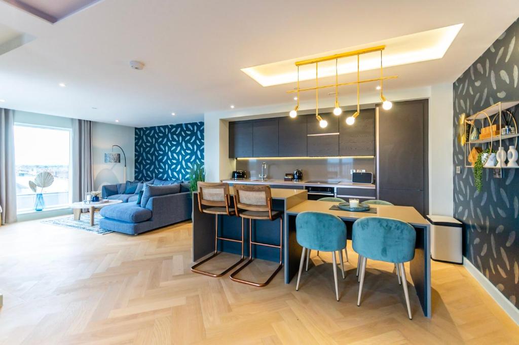 HQ Penthouse Accommodation image 1 HQ Penthouse image one