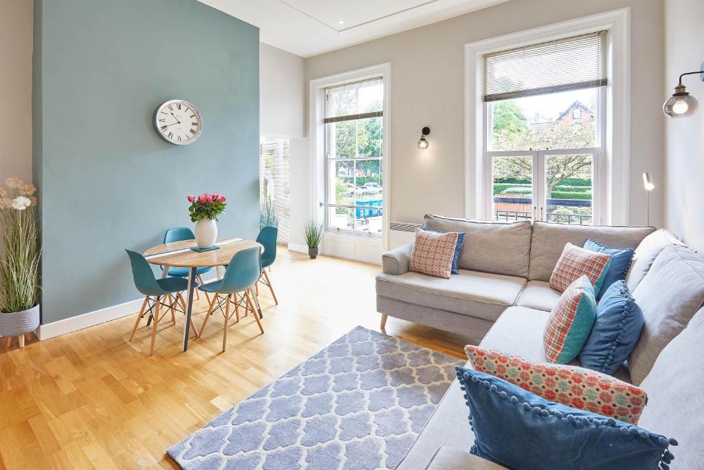 Host & Stay - Easby Hall 2 Accommodation image 1 Host & Stay - Easby Hall 2 image one