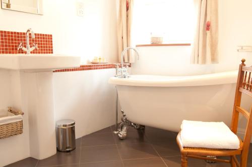 Belmont Bed and Breakfast Accommodation image 3 Belmont Bed and Breakfast image three