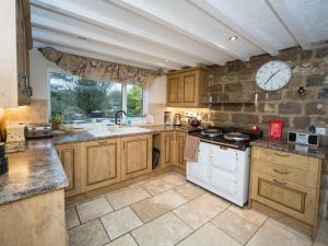Braistywoods Cottage near Brimham Rocks Accommodation image 2 Braistywoods Cottage near Brimham Rocks image two