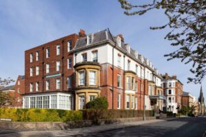 Picture of The New Southlands Hotel