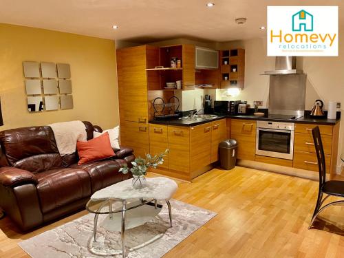 1 Bedroom Apartment by Homevy Relocations Short Lets & Serviced Accommodation Leeds Dock - Stylish and Convenient Accommodation image 3 1 Bedroom Apartment by Homevy Relocations Short Lets & Serviced Accommodation Leeds Dock - Stylish and Convenient image three