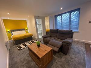 Woodroyd apartments Accommodation image 2 Woodroyd apartments image two