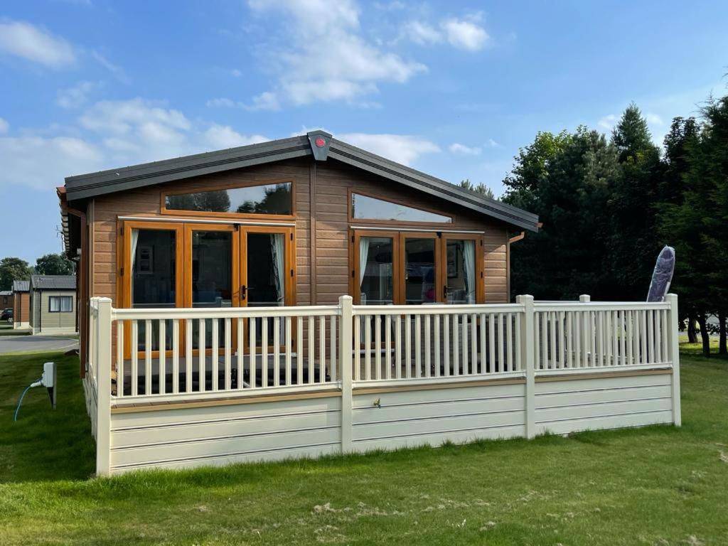 Picture of Bramble Lodge with Hot Tub
