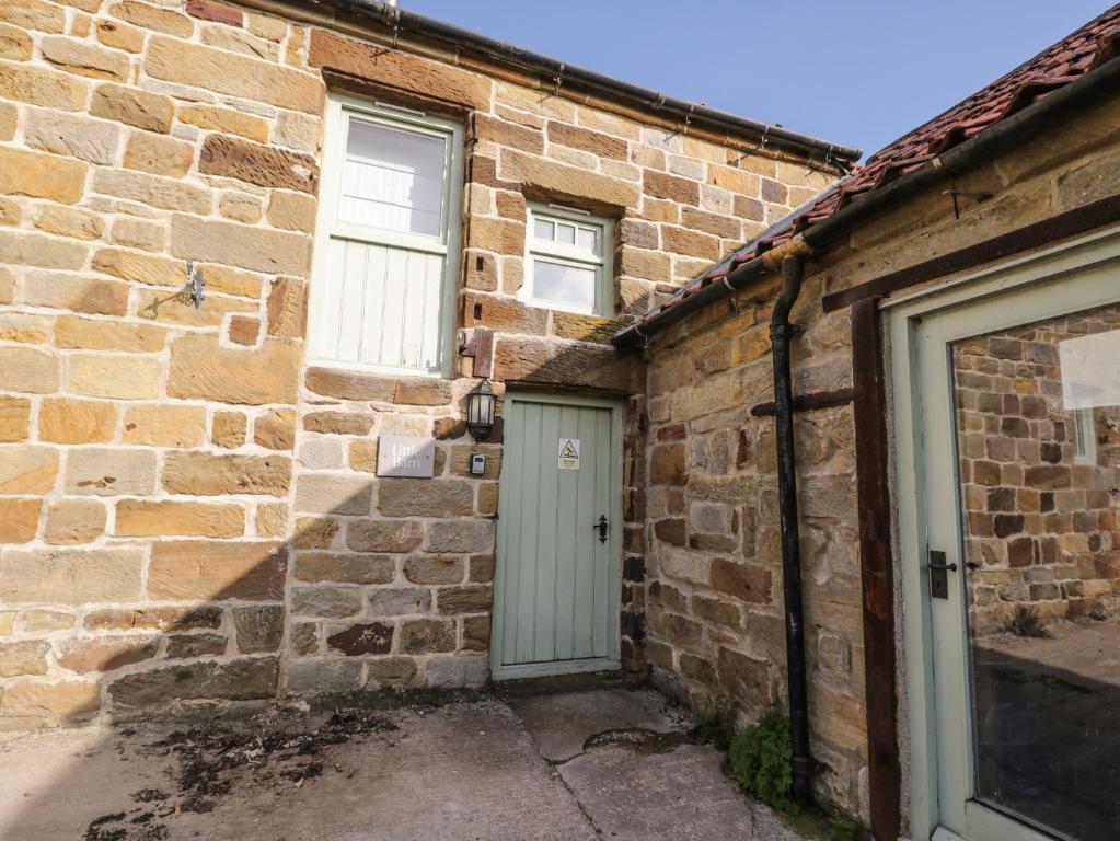 Small Barn Accommodation image 1 Small Barn image one