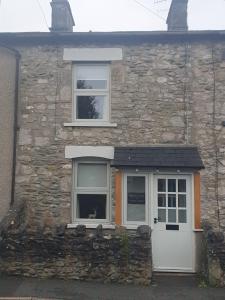 Emelia Cottage Ingleton Accommodation image 1 Emelia Cottage Ingleton image one
