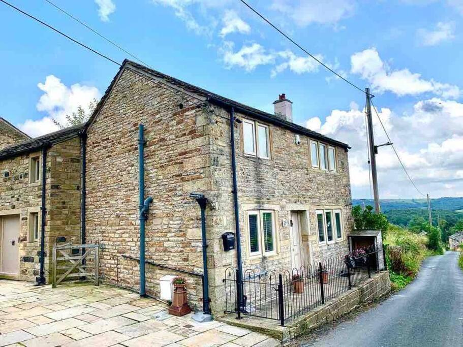 Stunning stone built charming cottage image one