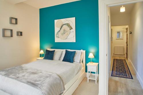 4 Blue Bridge Court Accommodation image 3 4 Blue Bridge Court image three