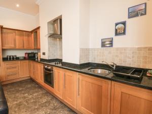 Flat 4, Whitby Accommodation image 2 Flat 4, Whitby image two