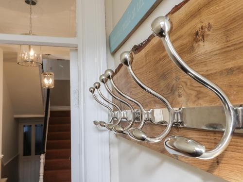31 Trafalgar Square, Scarborough Accommodation image 3 a Self Catering in Scarborough