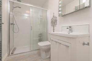 Bluebridge Walk Luxury Apartment Accommodation image 2 Bluebridge Walk Luxury Apartment image two
