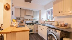 Cosy cottage near Saltburn & Whitby Accommodation image 2 Cosy cottage near Saltburn & Whitby image two