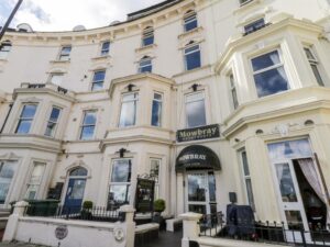 Picture of Mowbray 3