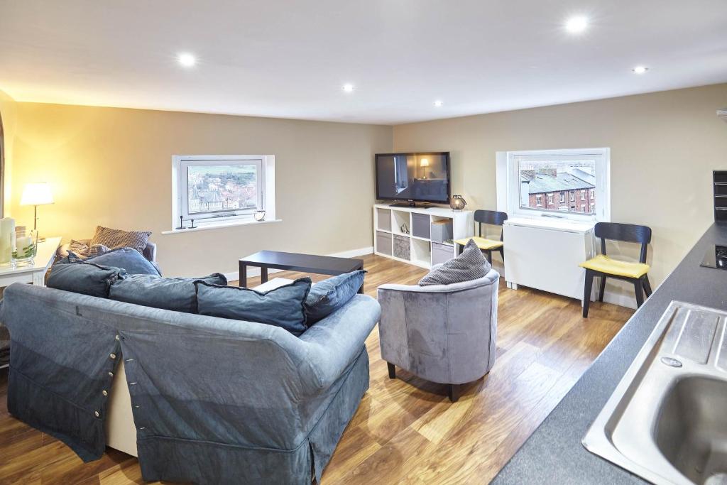 Host & Stay - Abbey Heights image one