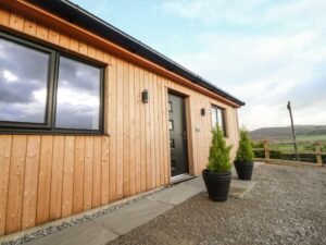 Settle Page image 20 Picture of Ingleborough Lodge