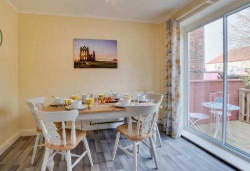 Maggie May Accommodation image 3 Maggie May image three