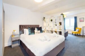Picture of Abbotts Mews - Studio Apartment