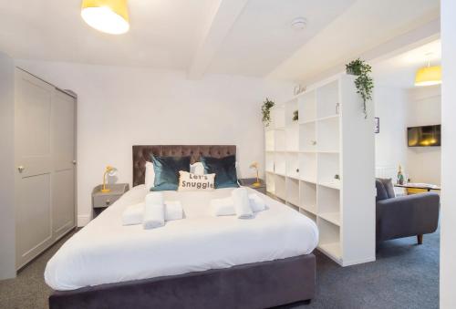 Abbotts Mews - Studio Apartment image three