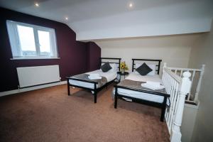 Woodhouse Lodge Accommodation image 2 Woodhouse Lodge image two