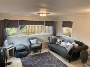 Beautiful Holiday Home - Lake view Accommodation image 2 Beautiful Holiday Home - Lake view image two