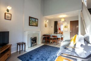 Picture of Spacious Townhouse Near the Industrial Area