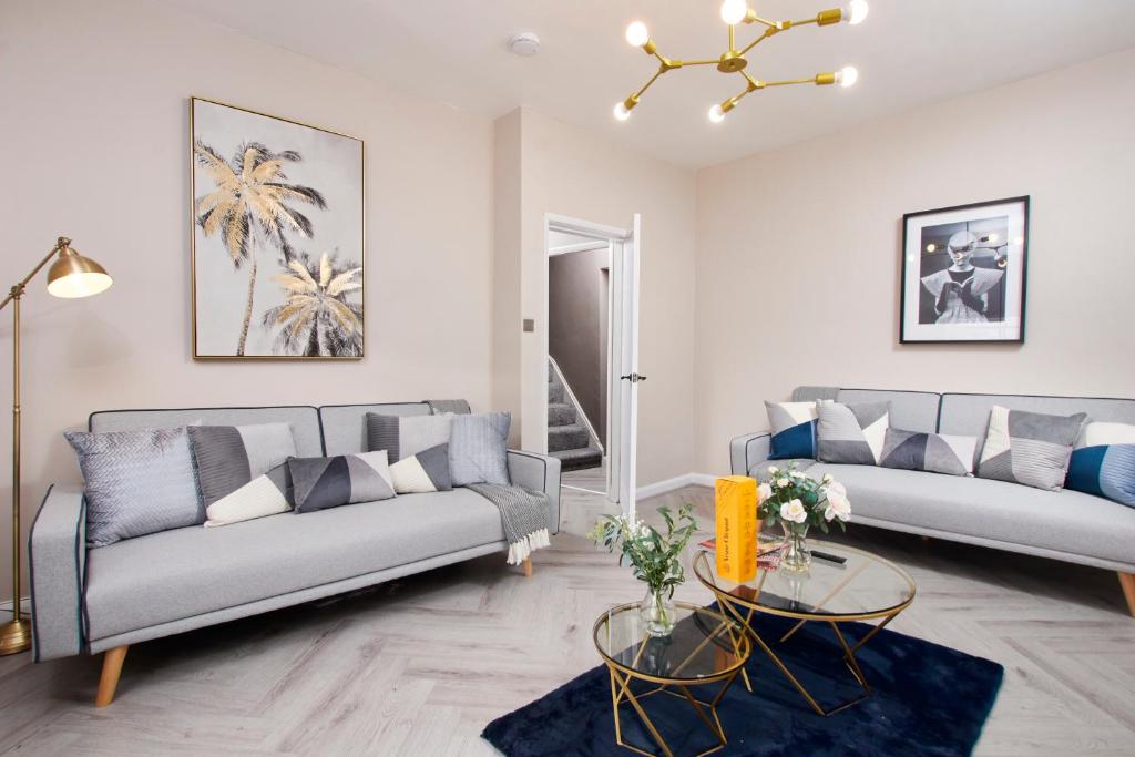 Picture of The Sophisticated Whitby Abode - Harbour Views - The Most Central Location